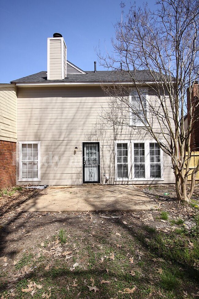 Foto del edificio - 6305 Kirby Downs Dr
