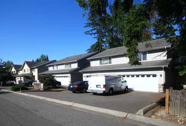 Foto del edificio - Spencer Court Townhomes