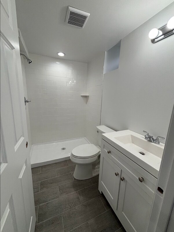 Building Photo - 55 Church Dr