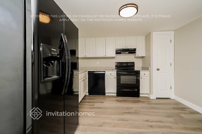 Foto del edificio - 1278 E 97th Pl