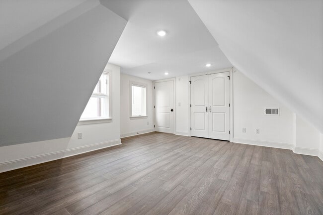 Master Bedroom - 240 W Tulpehocken St