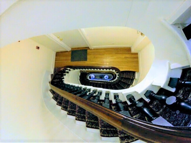 Foto del edificio - 33 Bowdoin St