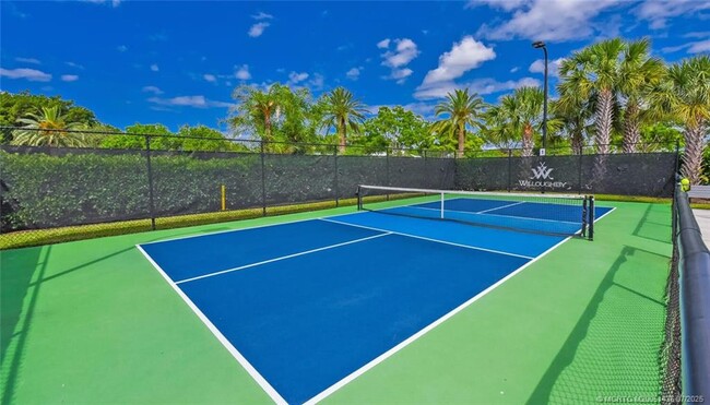 Building Photo - 3510 SE Cambridge Dr