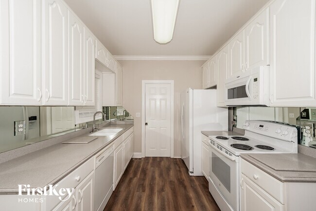 Building Photo - 1596 Mountain Lodge Trail