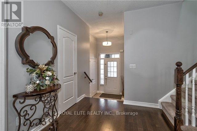 Building Photo - 3883 Stardust Dr