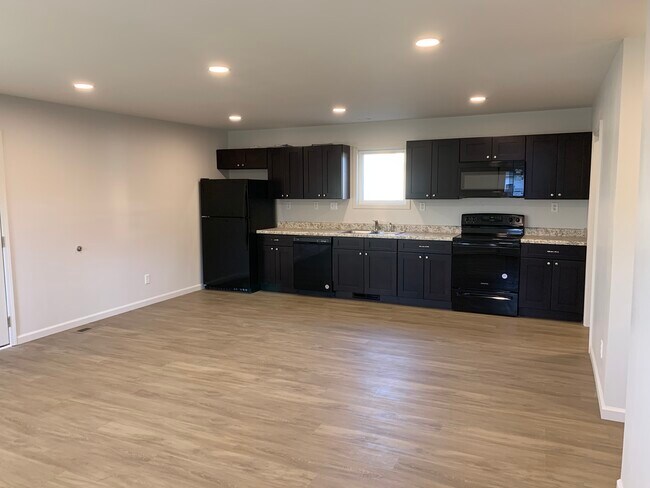 Kitchen - 1422 Chestnut St