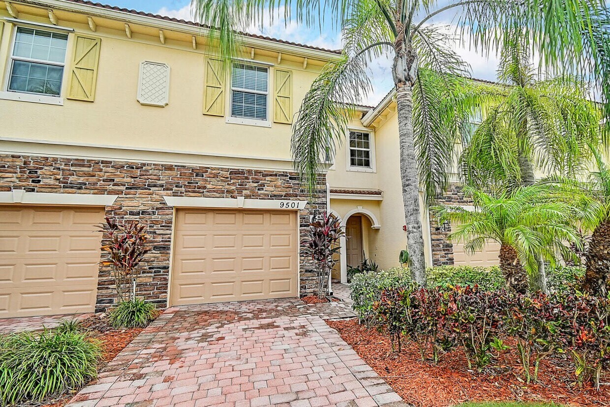 Foto principal - 9501 Sw Purple Martin Way