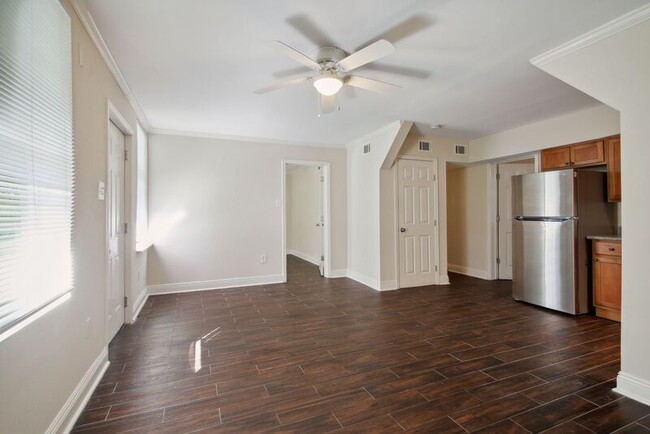 Foto del edificio - 1621 Governor Nicholls St