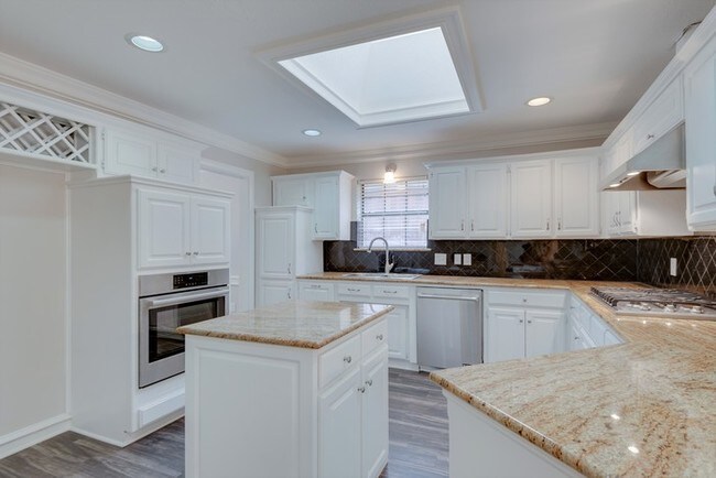Building Photo - 915 Spring Brook Drive, Allen