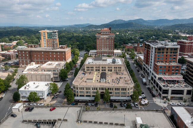 Foto del edificio - Residences at Grove Arcade