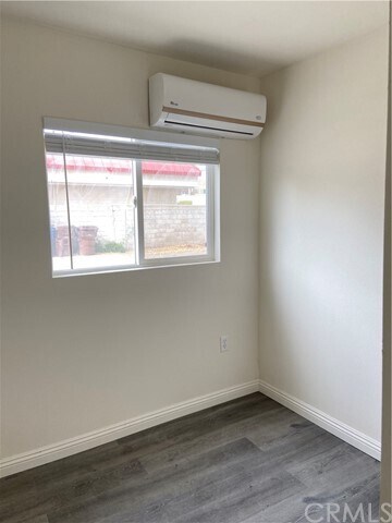 Foto del edificio - 15026 Clark Ave