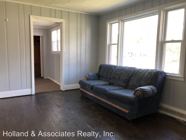 Building Photo - 2 br, 1 bath House - 1830 Maryland Avenue