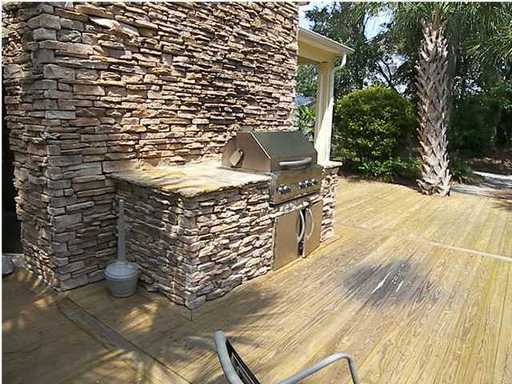 Building Photo - 1025 Riverland Woods Pl