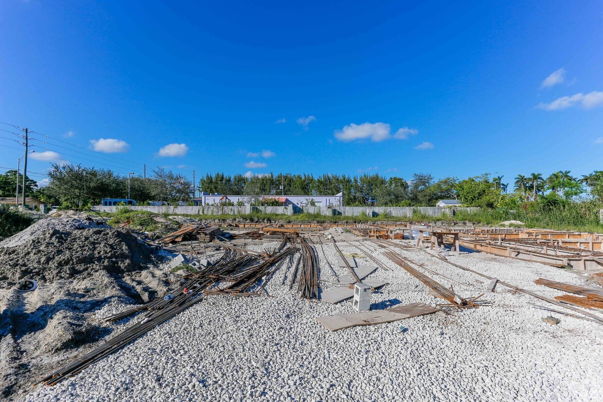 Primary Photo - Biscayne Garden Townhomes