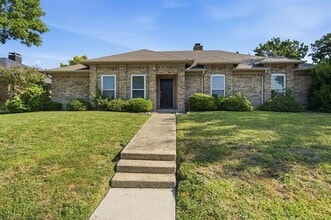 Building Photo - 2119 Pueblo Dr