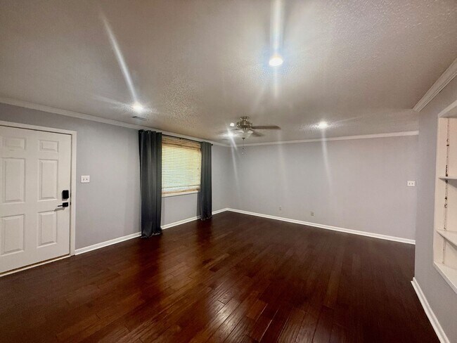 Foto del edificio - 777 Old Brundage Rd