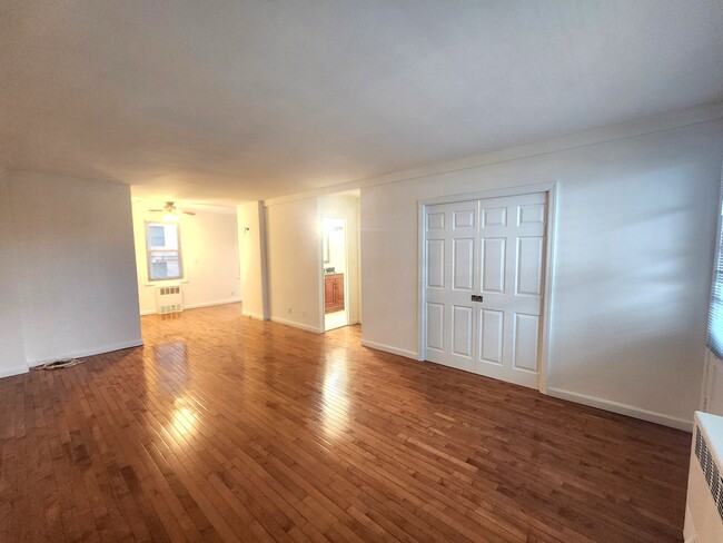 Living Room - 700 Summer St