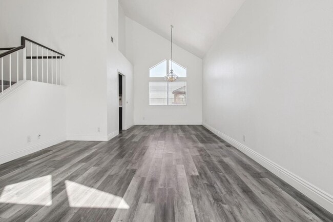 Foto del edificio - 3283 Braemar Ln