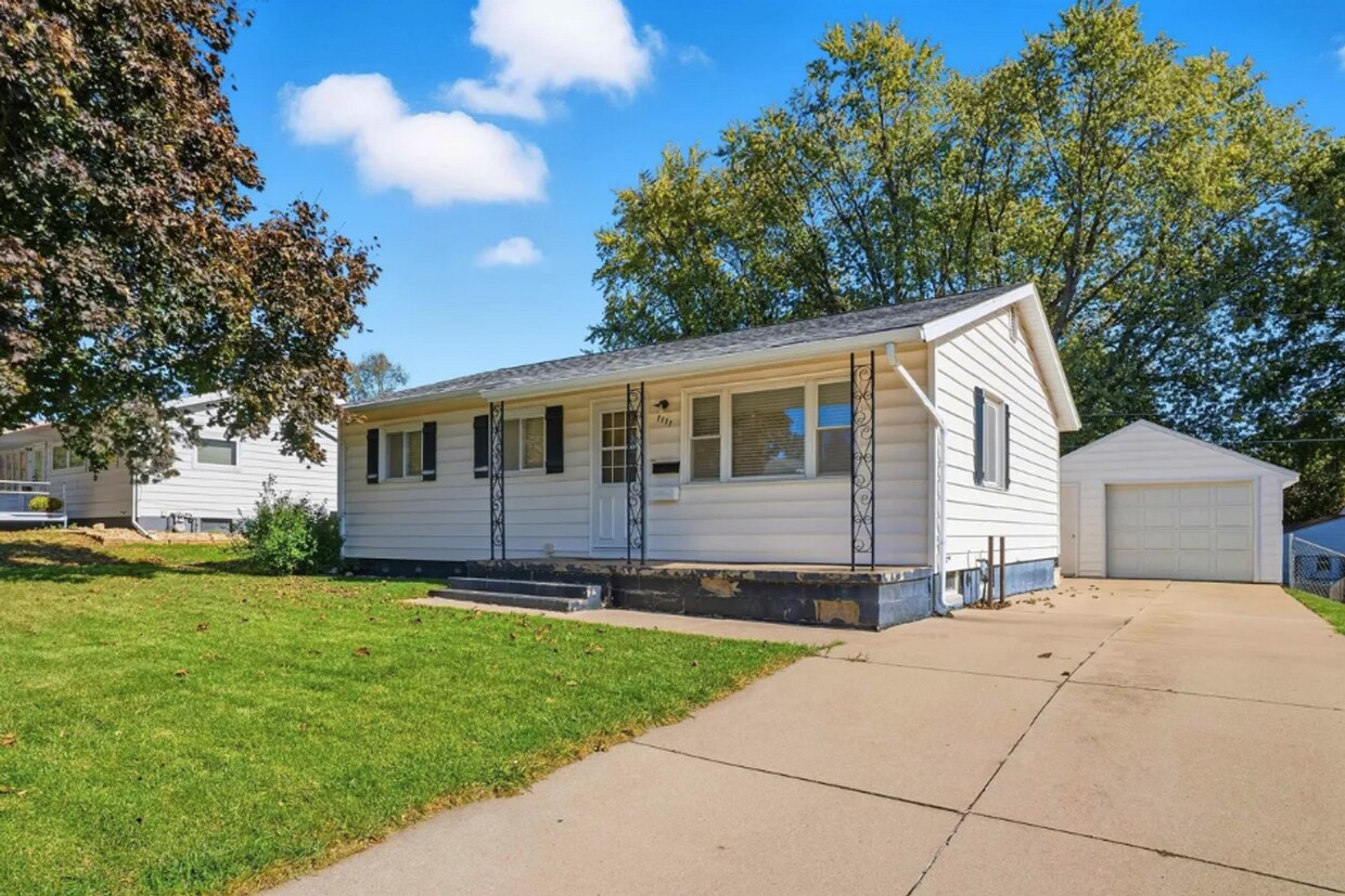 Foto principal - 3-Bed House in Waterloo