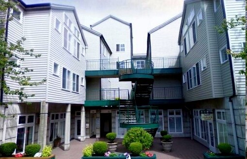 Cancha de Fremont - Fremont Court