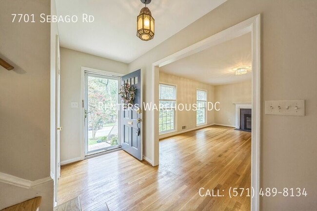 Building Photo - 7701 Sebago Rd