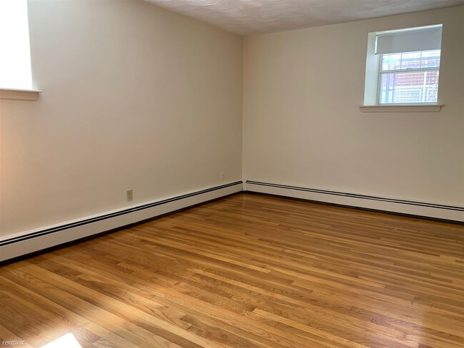 Building Photo - 2 br, 1 bath  - 176 Church St