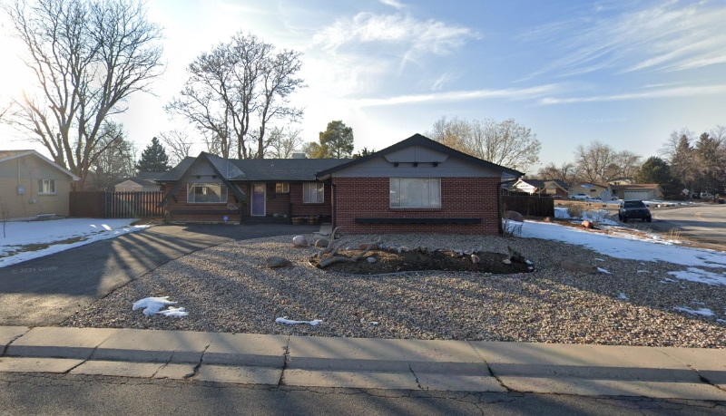Primary Photo - 6033 Nelson St