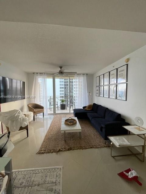 Building Photo - 2080 S Ocean Dr