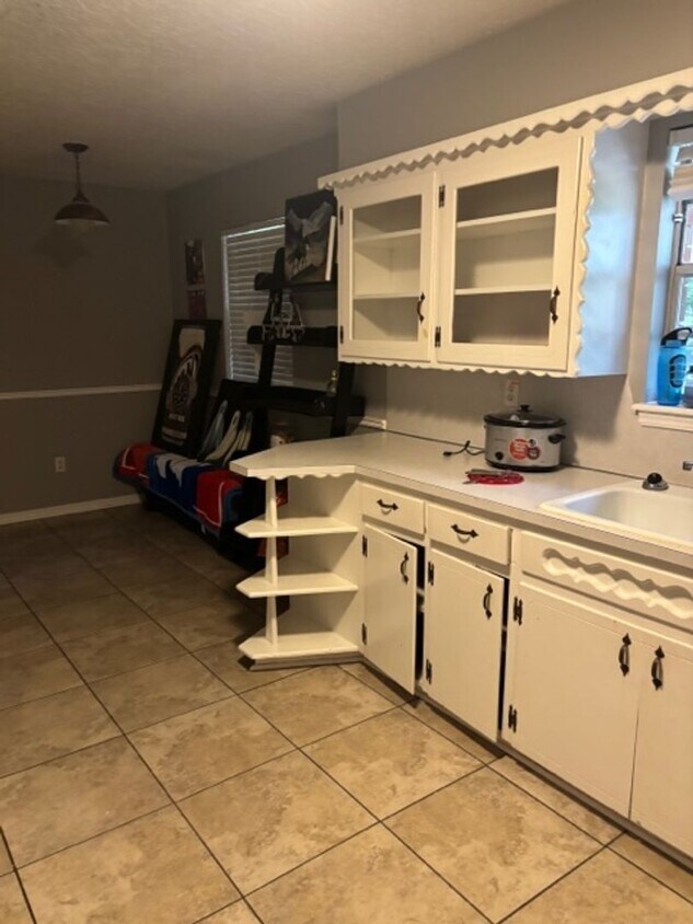 Foto principal - 1705 Cherry Stone St
