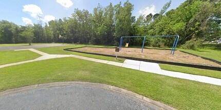 Building Photo - 801 Wildcat Dr