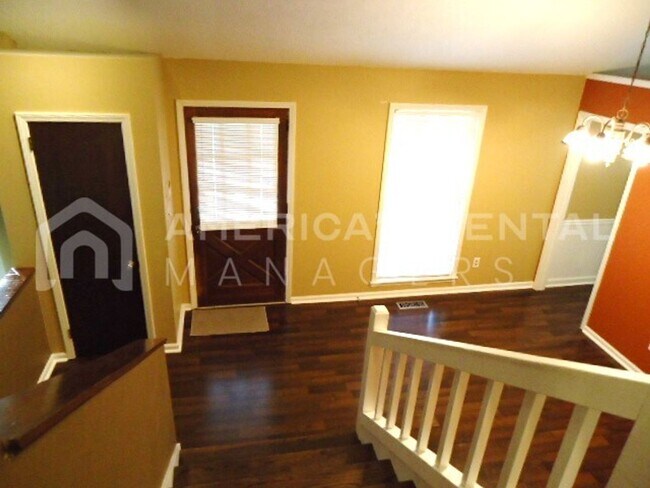 Building Photo - Hoover, AL Home For Rent...Call NOW!  DEPO...