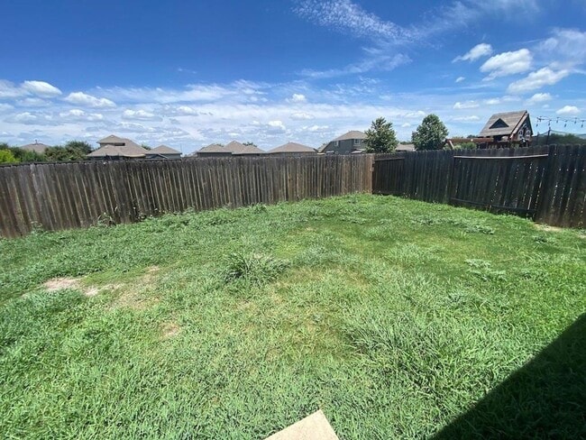Building Photo - This beautiful one story home features 3 b...