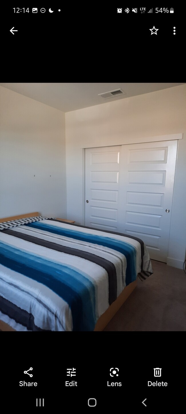 Building Photo - 8724 Maestro Way