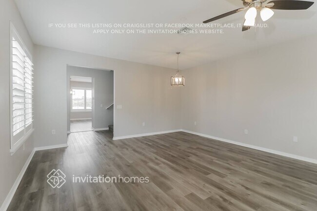 Building Photo - 2421 Lexington Oak Dr