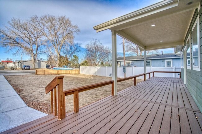 Foto del edificio - 126 2nd St