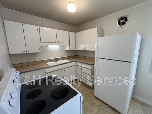 Foto del edificio - 1025 N Berkley Rd