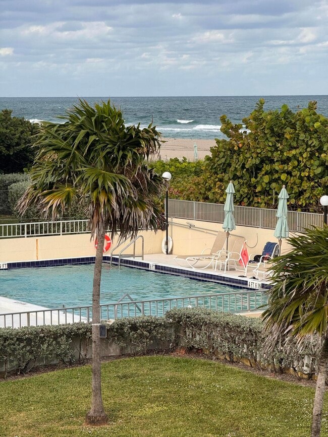 Foto del edificio - 2565 S Ocean Blvd