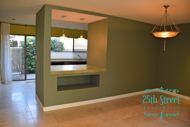 Foto del edificio - 229 Hartnell Pl