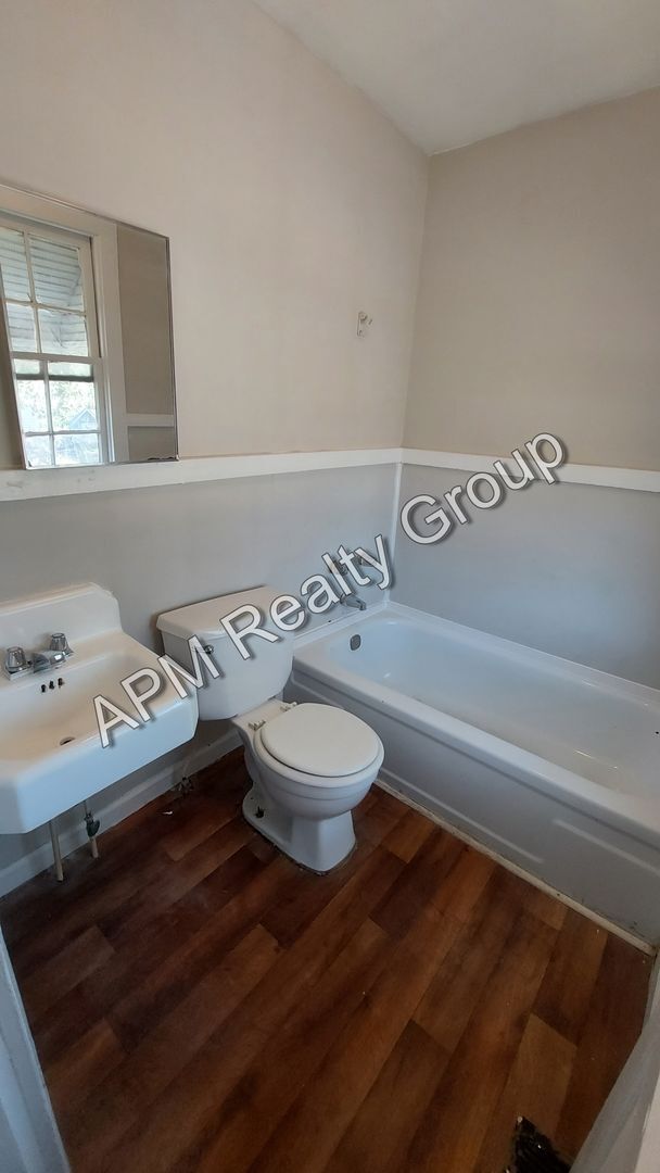 Updated house in Melrose Heights House Rental in Columbia, SC