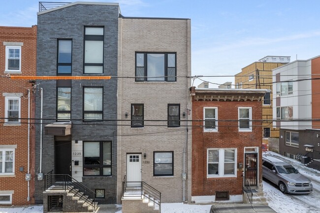 Foto del edificio - 1233 N 28th St
