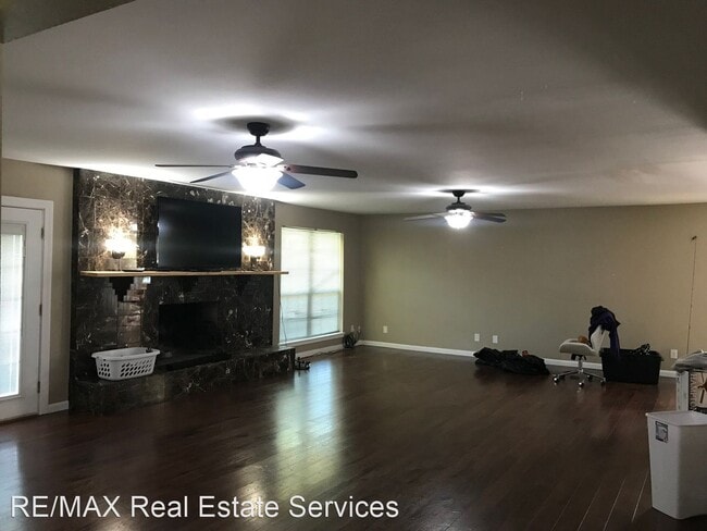 Foto del edificio - 2 br, 2 bath House - 1157 McDaniel Drive