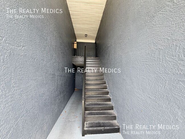 Building Photo - 4124 Pershing Pointe Pl