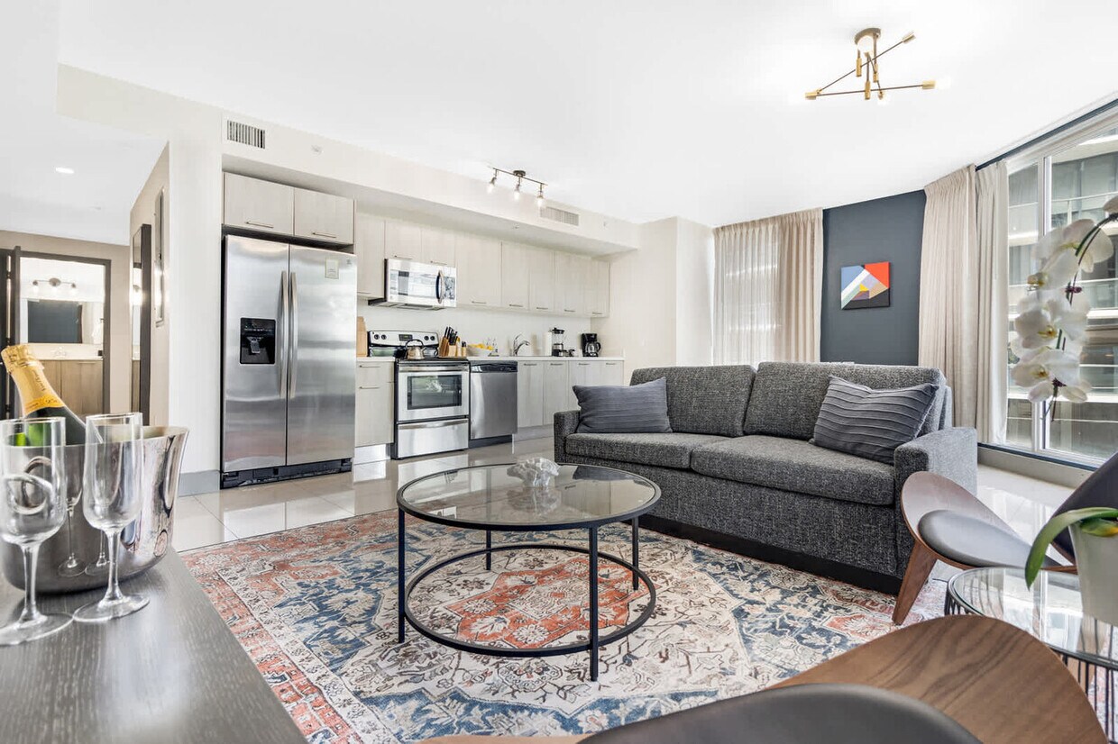Foto principal - 1700 SW 2nd Ave