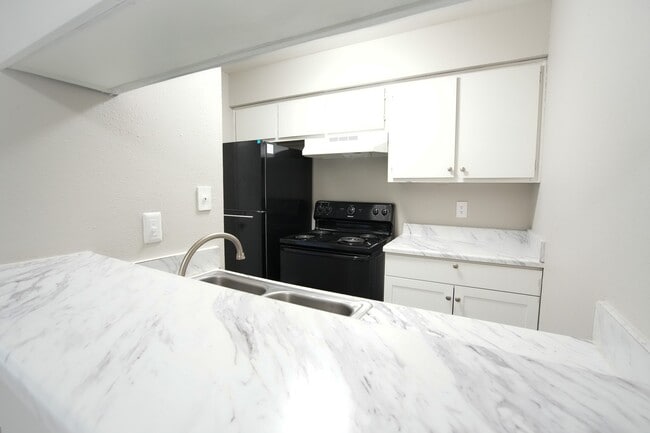 Building Photo - 12550 John F Kennedy Blvd