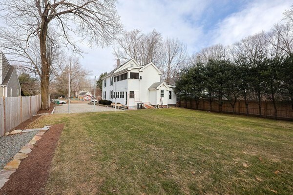 Foto del edificio - 21 French Ave