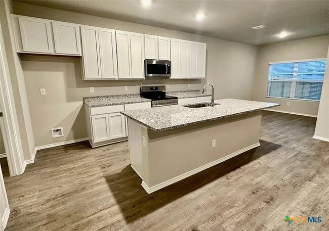 Building Photo - 3953 Legend Rnch