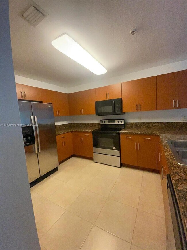 Foto del edificio - 11202 NW 83rd St