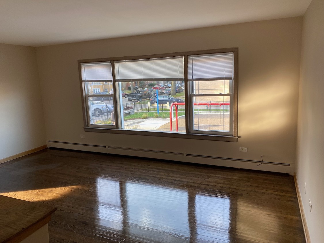 Foto principal - 2135 Kenilworth Ave