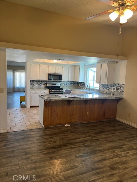 Foto del edificio - 12553 Foxtail Ln