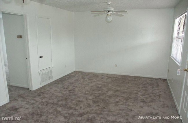 Foto del edificio - 1224 N Lbj Dr